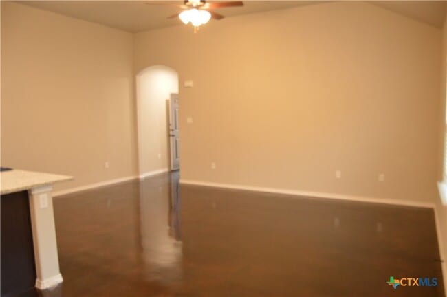 Photo - 1122 Stanley Wy