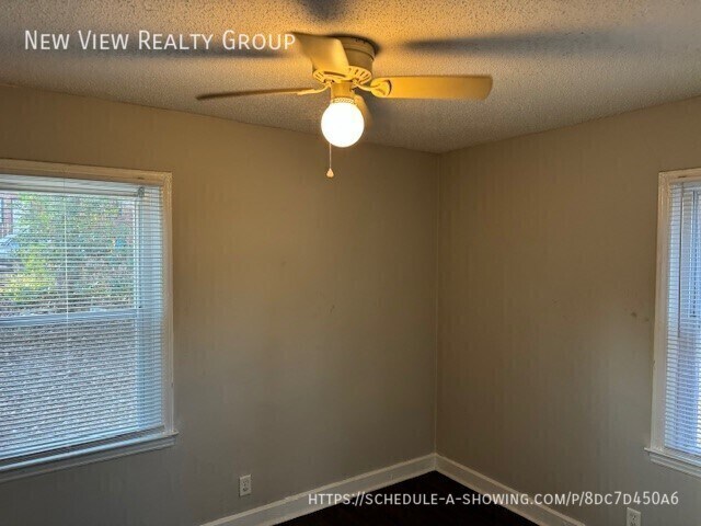 Photo - 1620 Lasalle St Unidad 2