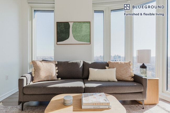 Photo - 275 S 5th St Unit FL19-ID1696