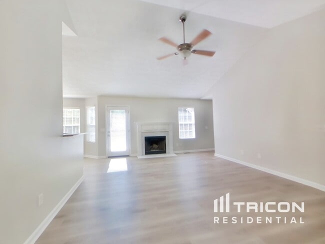 Photo - 7020 Cedar Ct