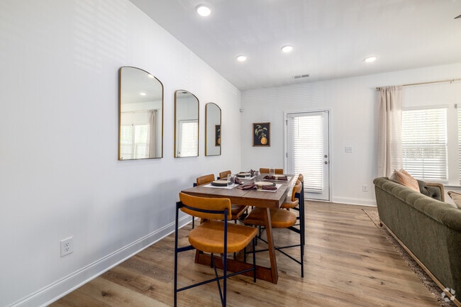3BR, 2.5BA - 1,507SF - Laurel - Dining Room