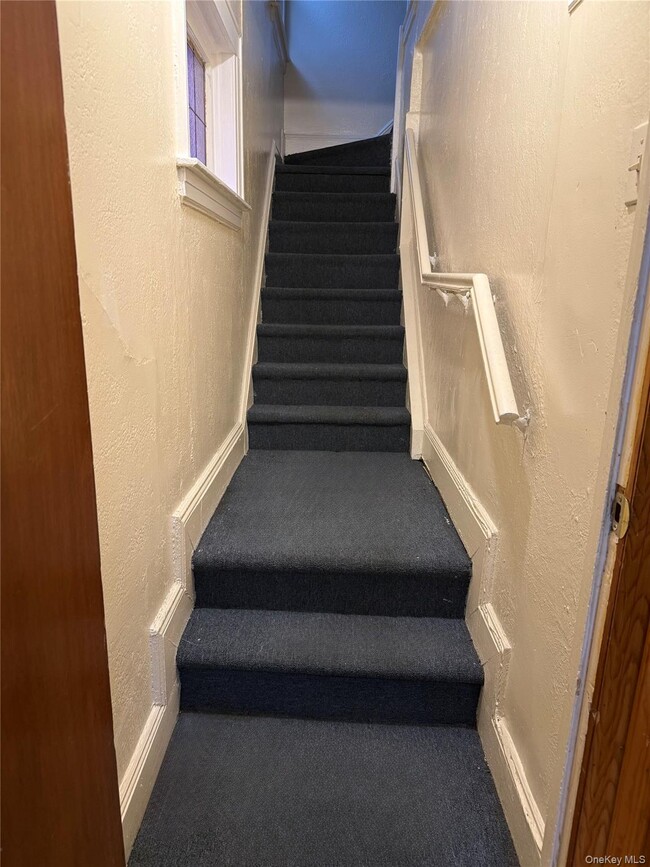 Photo - 150-29 84th Rd