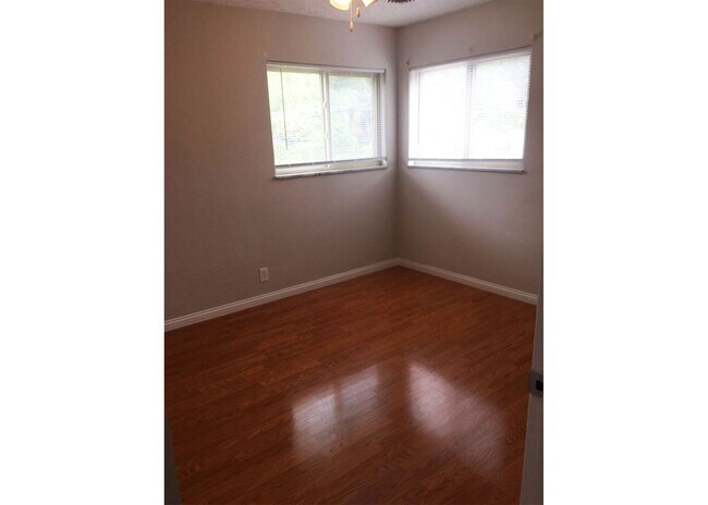 Photo - 563 Lowell Ave Unit 563-03