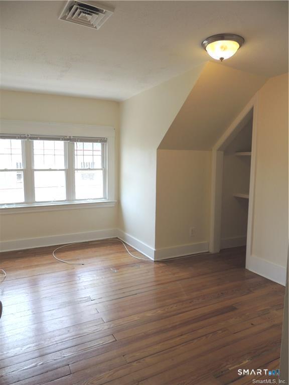Photo - 382 Winthrop Ave Unidad 3