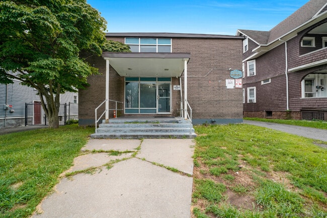 Photo - 183 Barker St Unit B4