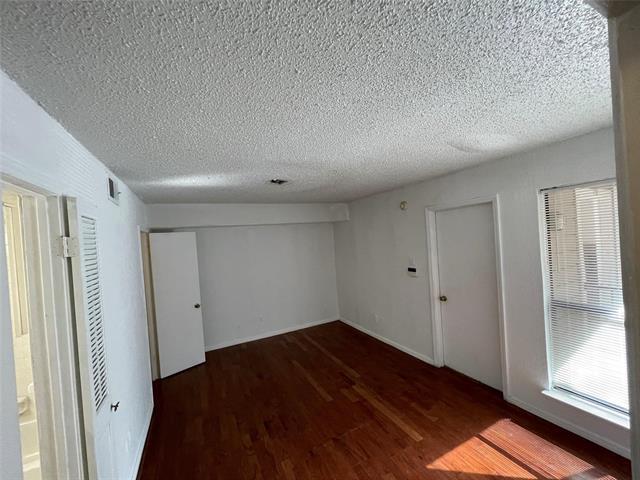 Photo - 9811 Walnut St Unit F-207