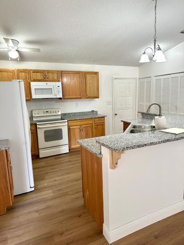 Photo - 1184 Sapphire St SE