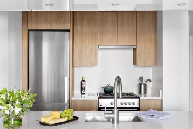 Photo - 3 bedroom in NEW YORK NY 10282 Unit 1905