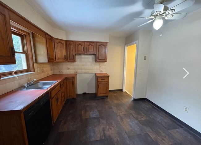 Photo - 19400 Libby Rd