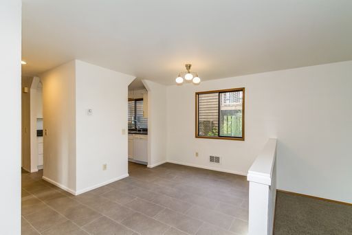 Photo - Maple Leaf 2-story 3 bed/2.5 bath with deck and garage available now for $3795!