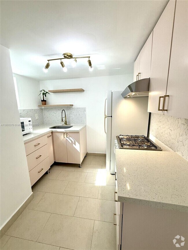 Building Photo - 10270 SW 167th Terrace Unit 0 Rental