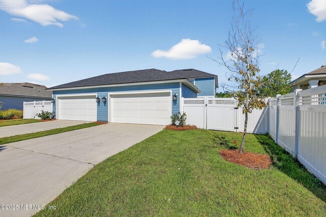 Photo - 244 Daydream Ave