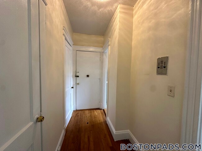 Photo - 1152 Commonwealth Ave Unidad 28