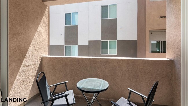 2555 N Rancho Dr Unit 2102