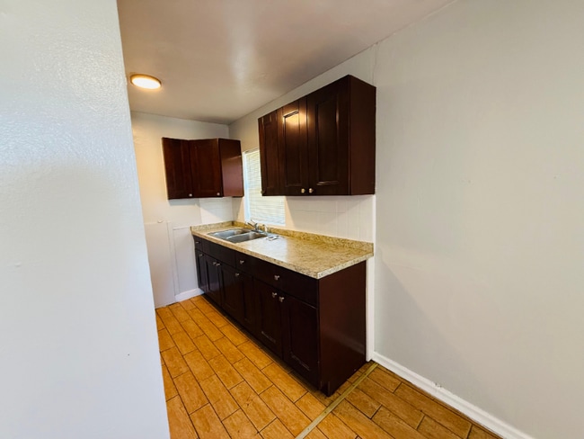 Photo - 761 22nd Ave S Unidad Rear Upper