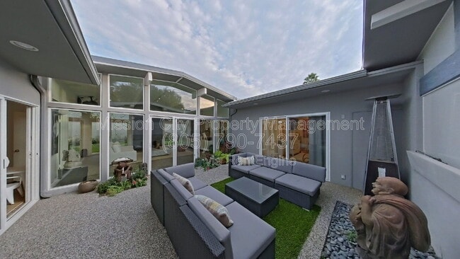 Photo - 5339 Berkeley Rd