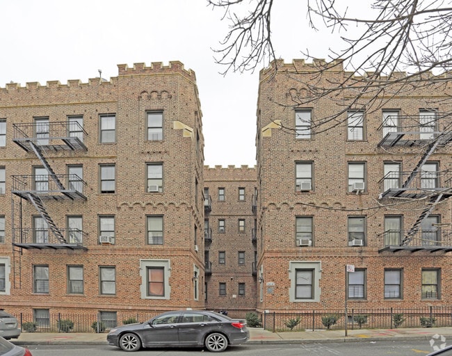 139-09 34th Road, LLC