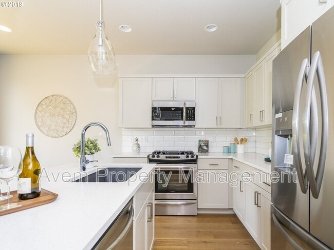 Photo - 10909 SW Annand Hill Ct