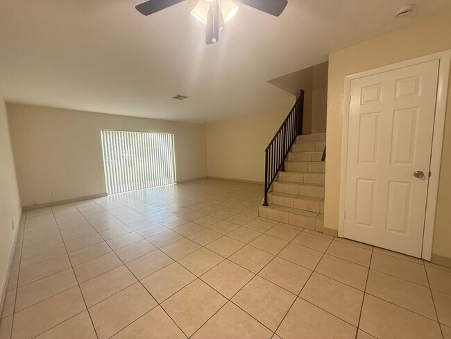 Photo - 7903 SW 9th St