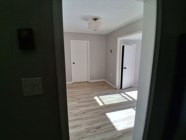 Photo - 65-67 Railroad Street Unit 4