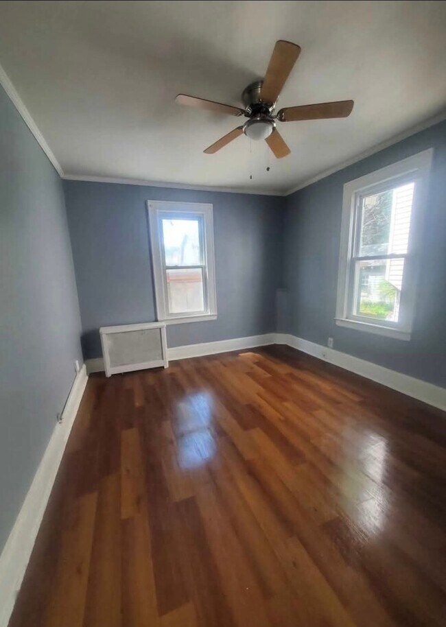 73 Laventhal Ave