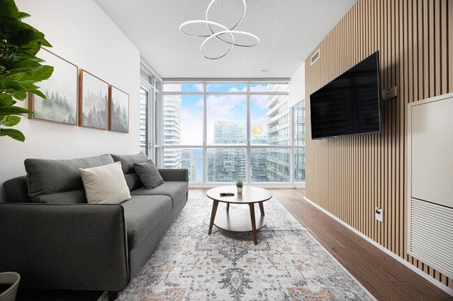 Photo - 65 Bremner Blvd Unit SI ID1507082P