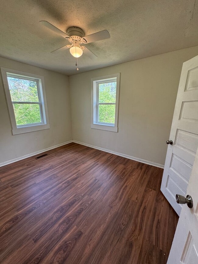 Photo - 5510 Chandler St