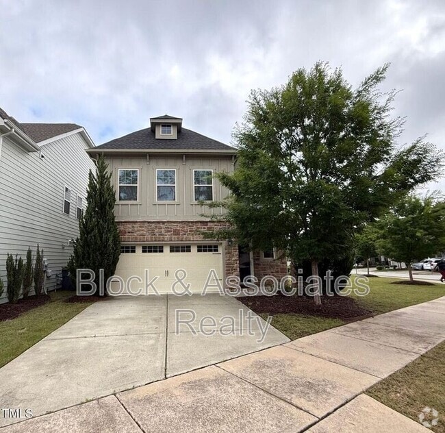 Building Photo - 238 Begen St Rental