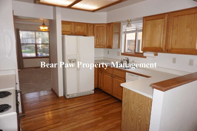 Photo - Nice Home on Quiet Cul De Sac in Ken Caryl!!