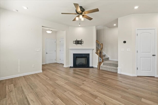Photo - 4529 Iron Oak Ln