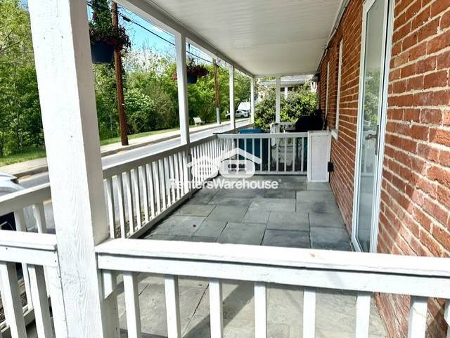 Photo - 943 Oella Ave