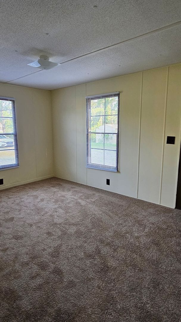 Photo - mobile home conveniently located
