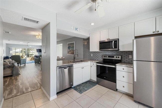Photo - 276 Cerromar Way S
