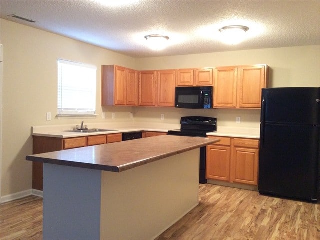 Photo - 1281 Rosemary Ct