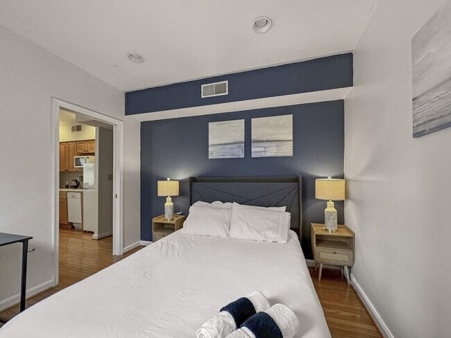 Photo - 1715 Latimer St Unidad ID1055800P