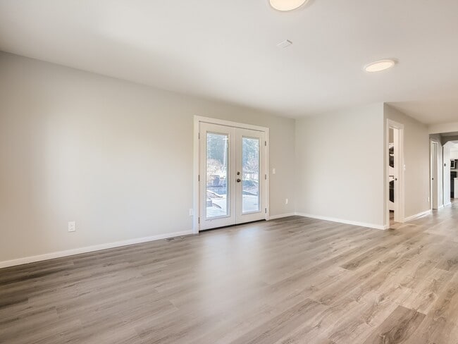 Photo - 13710 156th Ave SE