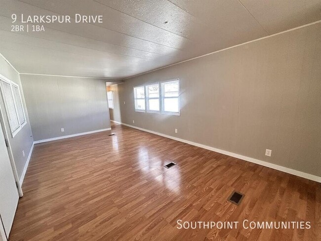 Photo - 9 Larkspur Dr