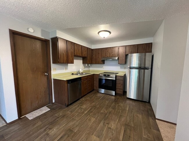 Photo - New Paint & Flooring! (Water & Garbage Included)