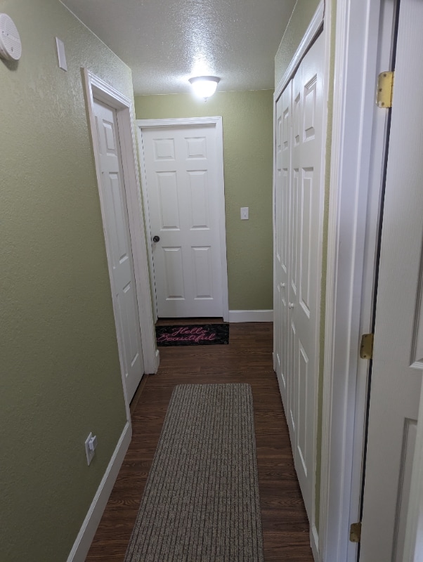 Photo - 138 NW Makah Ct