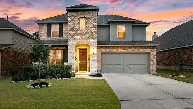 Building Photo - Spacious 4-Bedroom, 3-Bath Two-Story Home in Boerne