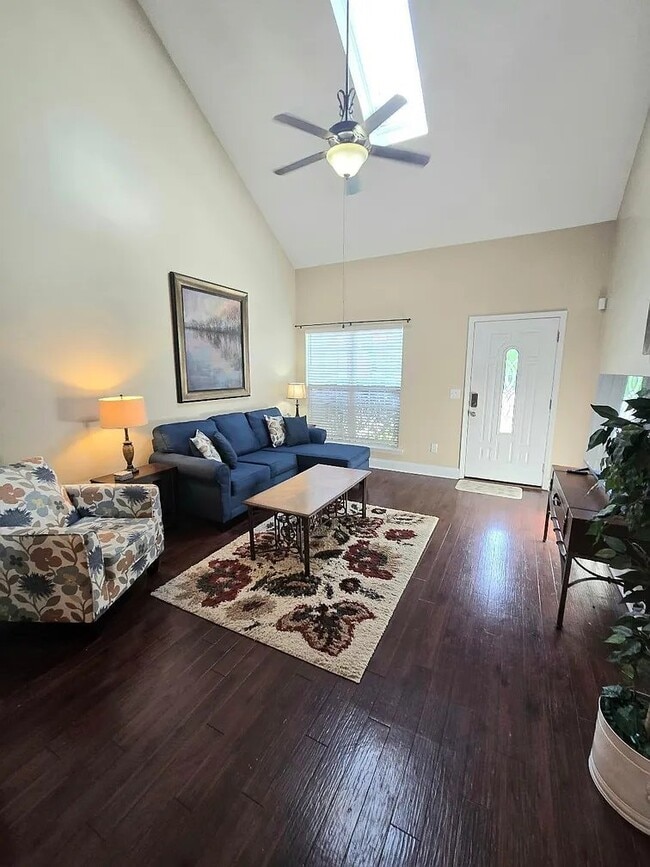 Photo - 2148 Reserve Ln