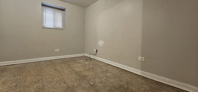 Photo - 2308 N Meade Ave Unit Basement