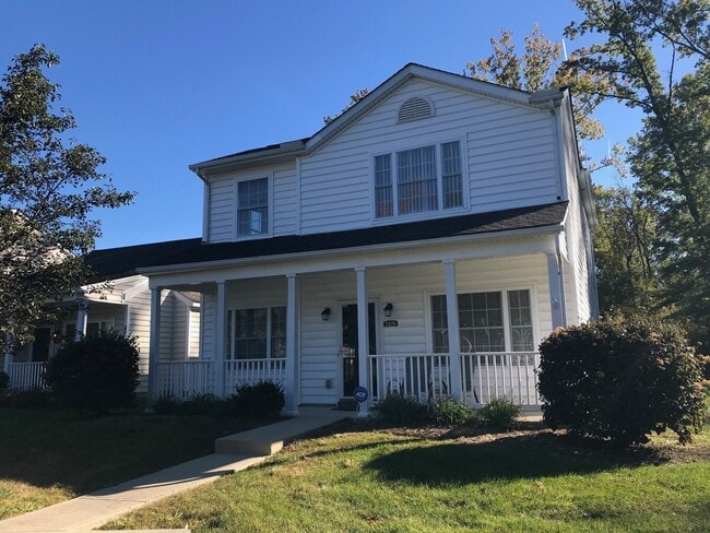 Building Photo - Beautiful 3 Bedroom 2.5 Bath Single Family... Rental