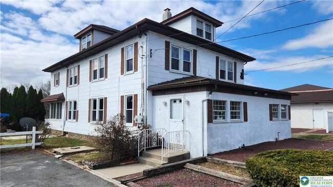 Building Photo - 4631 Lehigh Dr