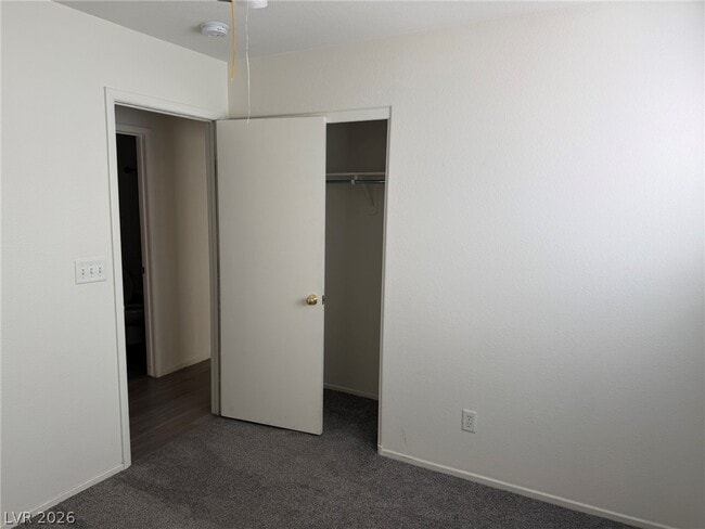 Photo - 203 Lynbrook St