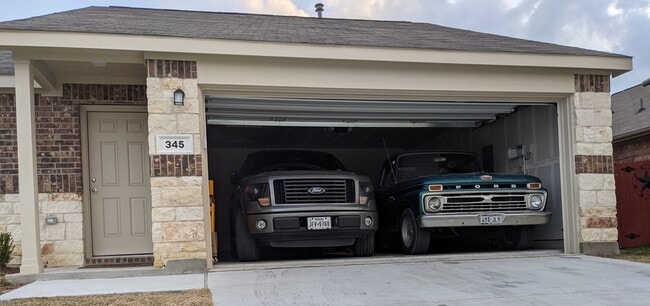 Photo - 345 Navidad Trail