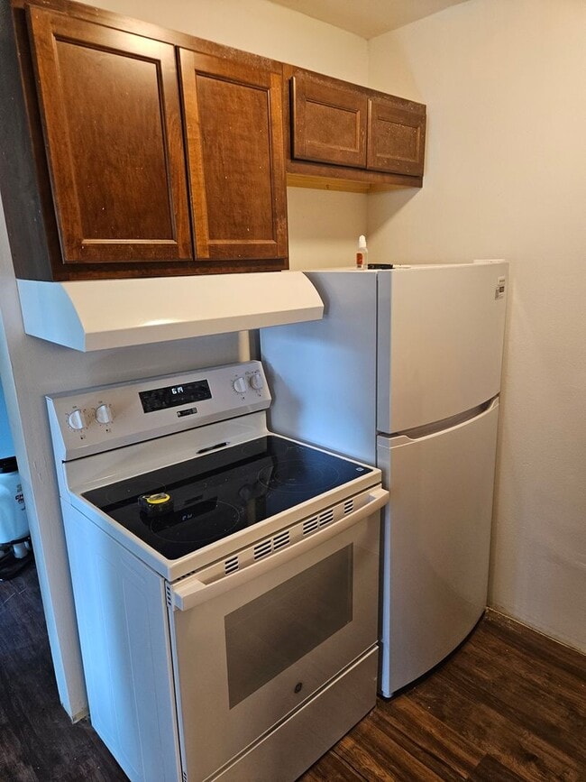 2205 Sylvan Way Unit 7