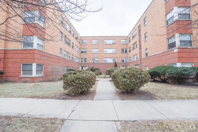 Building Photo - 5655 N Christiana Ave Unit 3S Rental