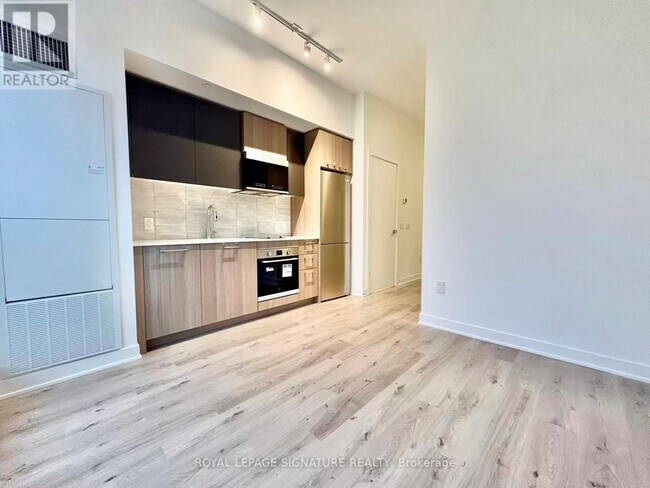 Photo - 30 Dreamers Wy Unit 231