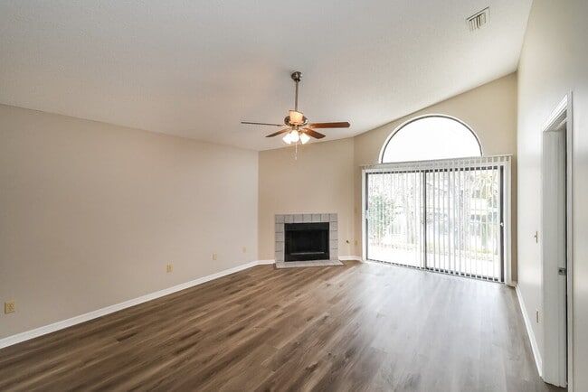 Photo - 2847 Lantana Lakes Dr W